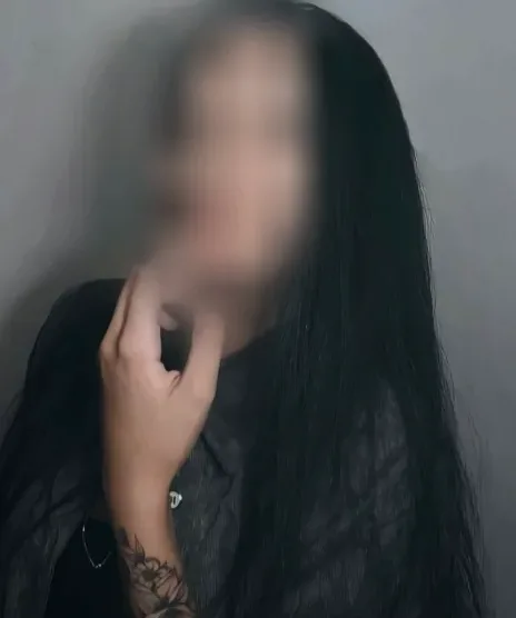 Hilla, 25